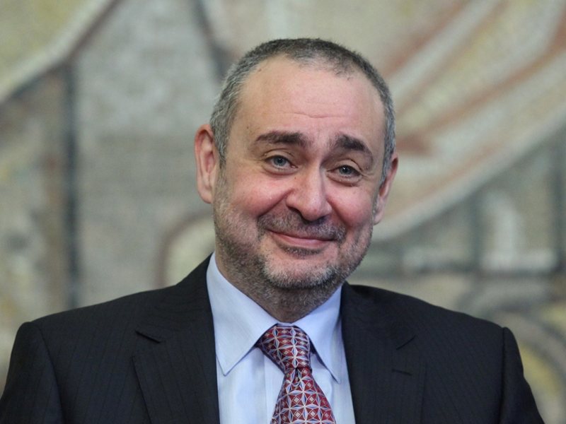 Проф. Борис Велчев – юристът, който успя  да запази доброто си  име и достойнството