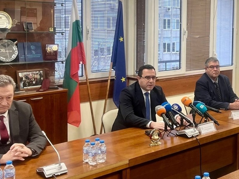 Ето с колко ще поскъпне енергията за бита от 1 юли:
ток с 2,99%, парно - 4,58 на сто
