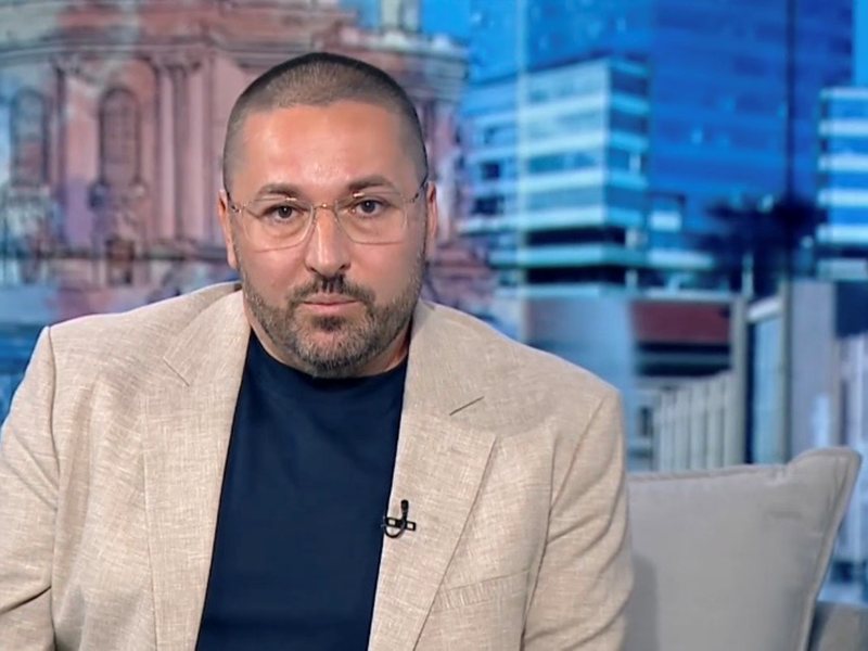 Николай Попов втори по рейтинг след Радев, "Сияние" на ръба за влизане в парламента