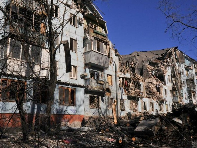 Русия осъди 66-годишна лекарка на 14 г. затвор, защото купила украински военни облигации