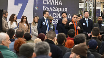 Божидар Божанов защити симпатизанти