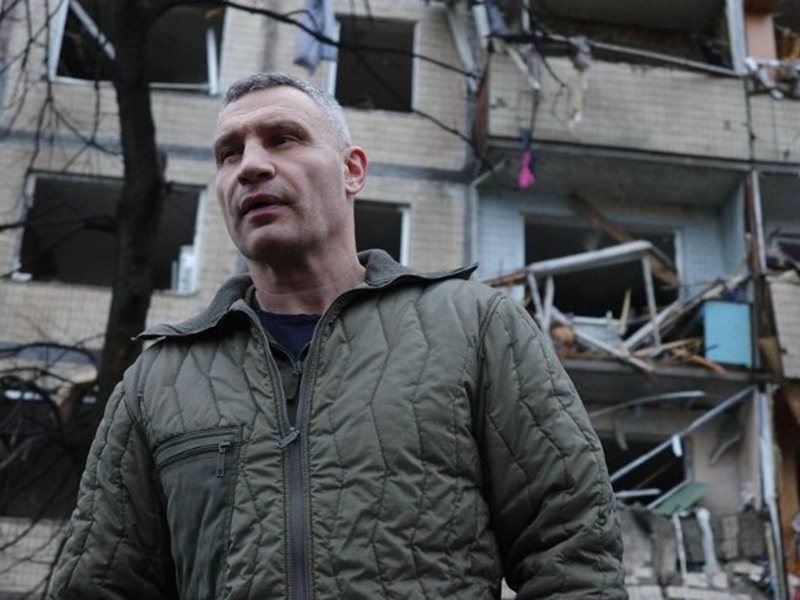 Няколко убити в Киев след стрелба, има ранено дете