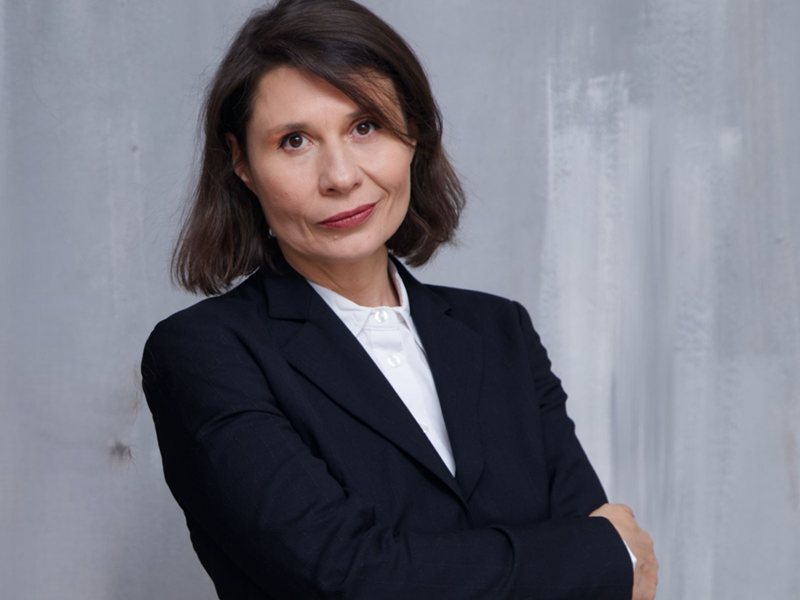 Елисавета Белобрадова: Трябва да гарантираме основни познания по български език