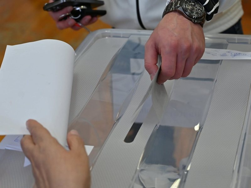 В Истанбул са гласували около 7500 избиратели днес