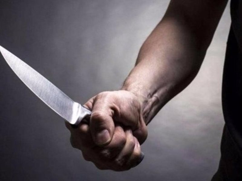 Съдят мъж от санданското село Склаве, заканил се да убие жена си с нож
