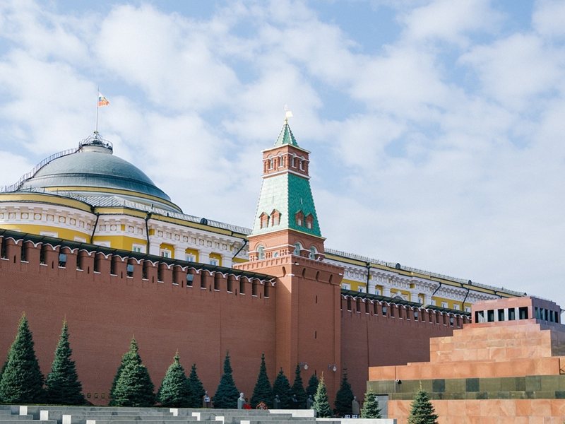 Кремъл: Предприемаме мерки след украинския удар с дронове по петролната рафинерия в Туапсе