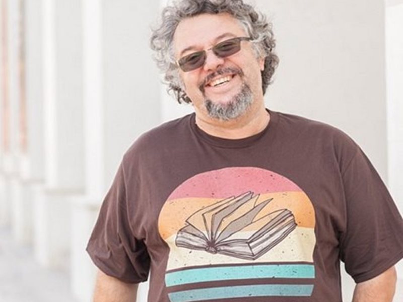 Манол Пейков: Където и да се озова, ще продължа да руша стени. И да строя мостове
