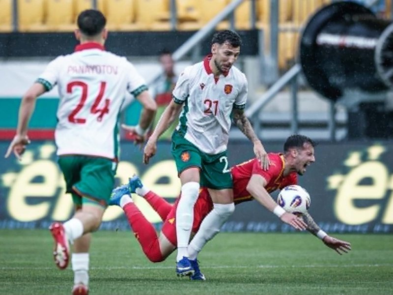 "Лъвовете" паднаха от Черна гора под проливния дъжд в Пловдив