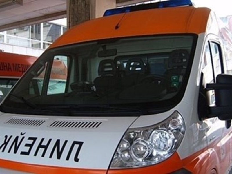 48-годишен шофьор падна в стръмна урва край Девин