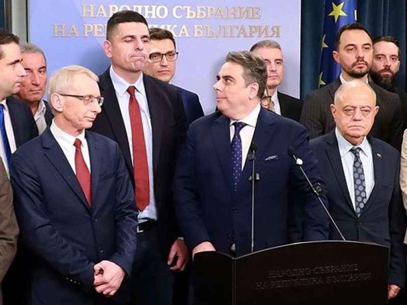 ПП/ДБ да направят парламентарен съюз от 2 отделни групи