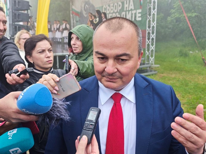 Абровски призова община Варна да се спази законът и незконните постройки край града да бъдат премахнати